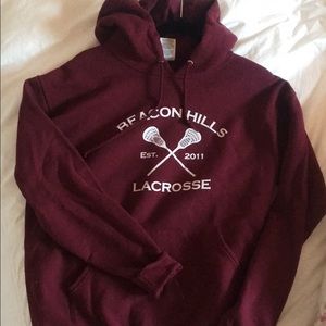 Maroon sweatshirt